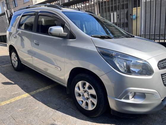 CHEVROLET SPIN 1.8 LTZ 8V FLEX 4P AUTOMÁTICO CHEVROLET SPIN 1.8 LTZ 8V FLEX 4P AUTOMÁTICO